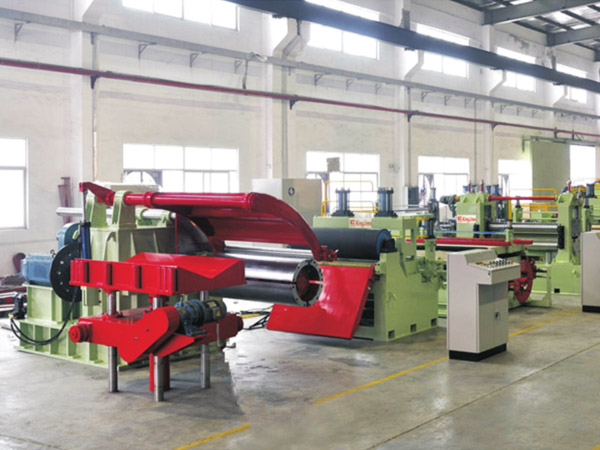 KJS60數控(kong)精密低速開(kai)卷整平縱剪(jiǎn)生産線