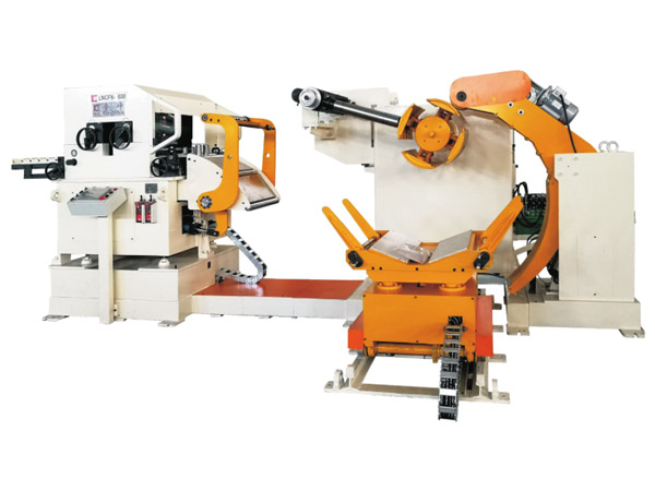 三機一體(tǐ)高配型精(jing)密型料架(jià)矯直送料(liao)機