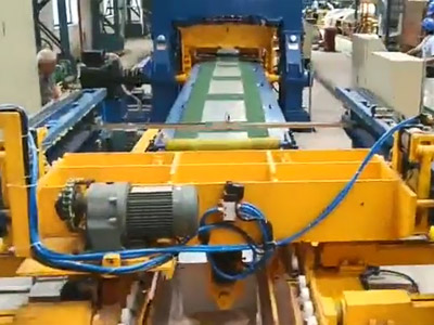 KJF100-3x1300mm飛剪生産(chan)線